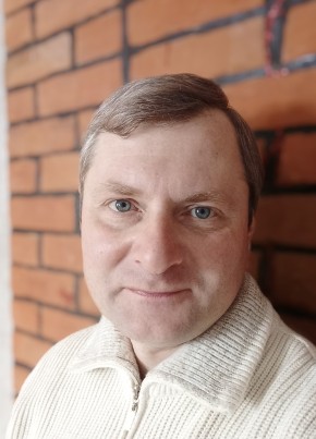Вячеслав из Ребрихи 39 лет