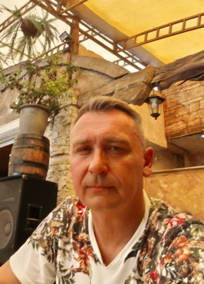 Олег из Адлера 41 год