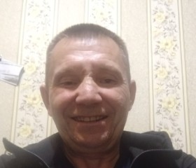 Евгений, 60 лет, Санкт-Петербург