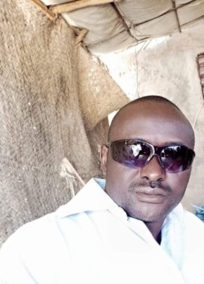 Karim, 35, République du Tchad, Pala