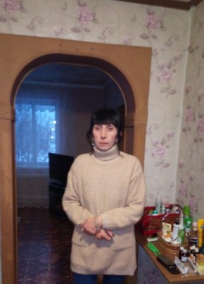 Эльвира, 61, Россия, Саратов