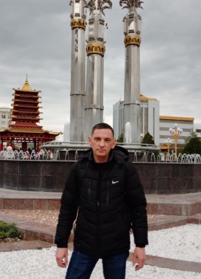 Павел из Волгограда 45 лет