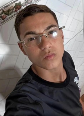 Neymar из Cupira 18 лет