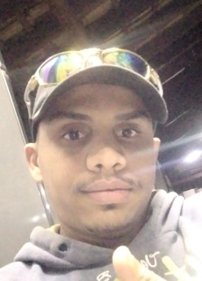 Gustavo Leandro из Região de Campinas (São Paulo) 23 года