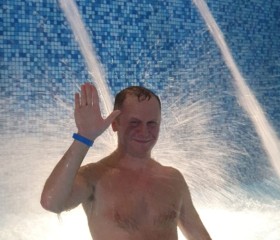 Konstantin, 43, Moscow