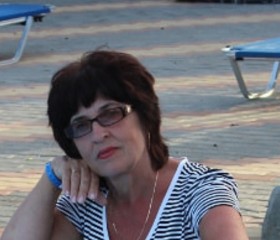 Galina, 70, Zelenogradsk