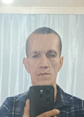 Олег из Чебоксары 45 лет