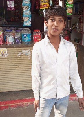 Viny, 23, India, Charkhāri