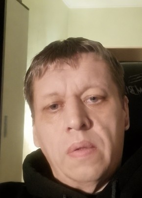 Михаил из Анапы 45 лет