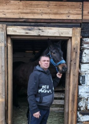 Рома из Владивостока 42 года