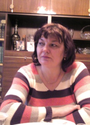 Елена, 63, Россия, Гатчина