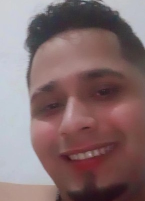 Rafael Chacon из Fonseca 24 года