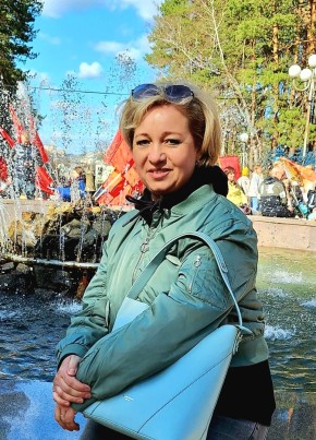 Александра, 51, Россия, Сосновоборск (Красноярский край)