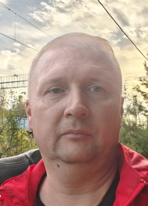 Антон из Москвы 47 лет