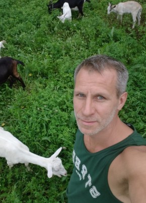 Konstantin, 42, Russia, Vladivostok