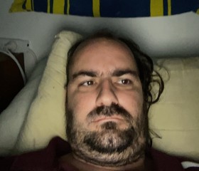 Damien, 33, Brisbane