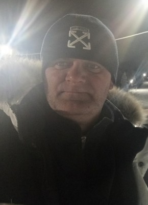 Александр из Ковдора 47 лет