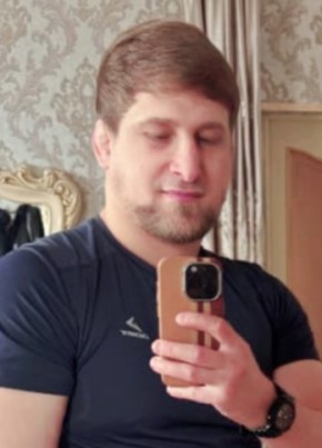Руслан из Чехова 34 года