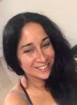 Lesley, 43, Hillsboro
