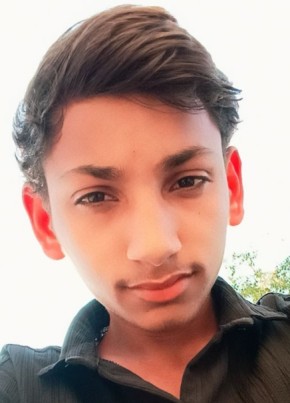 Rathod Pratik, 18, India, New Delhi