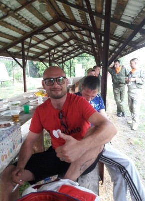 Виктор, 43, Россия, Абакан