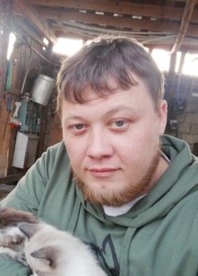 Алекс, 38, Россия, Краснотурьинск