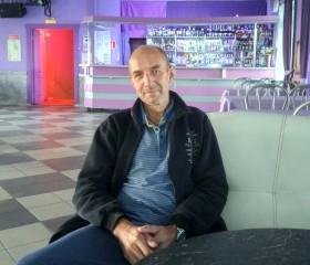 Олег, 56 лет, Брянск