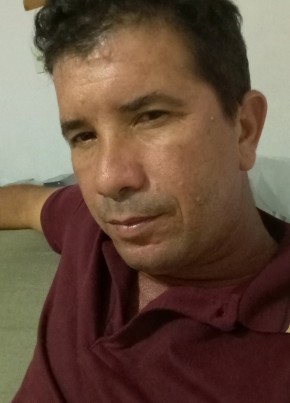 Moacir Rufino ne из Recife 39 лет