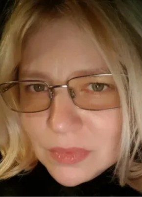 Elena, 40, Russia, Volgograd