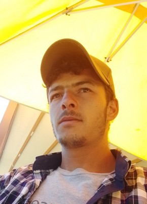 Wassim aloui из تونس 26 лет