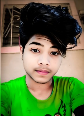Dhaneshvishwakar, 18, India, Pune