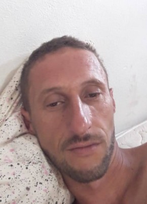 Tiago из Itajaí 39 лет