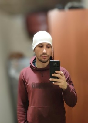 Mikhail Davydov из Магадана 31 год