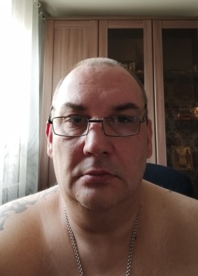 Илья, 48, Россия, Тула