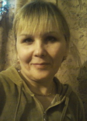 Лариса, 64, Россия, Красноярск