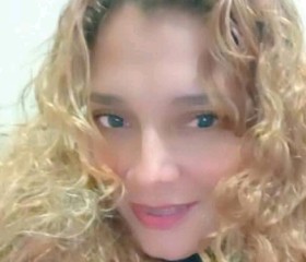 Roxi, 28, Villanueva (La Guajira)