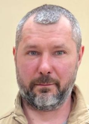 Денис из Алексина 48 лет