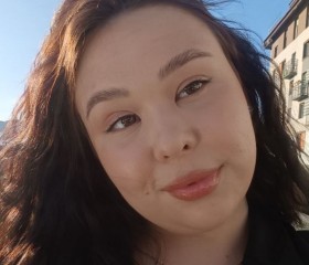 Karina, 24, Dubai