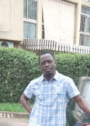 Olivier deutch, 37, République de Côte d’Ivoire, Grand-Bassam
