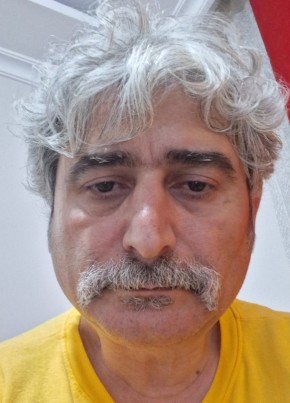 Mustafa из İstanbul 55 лет