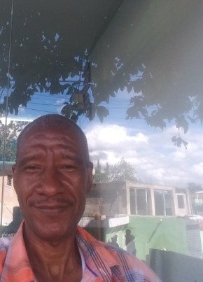 Jose Antonio, 63, República de Santo Domingo, Santo Domingo