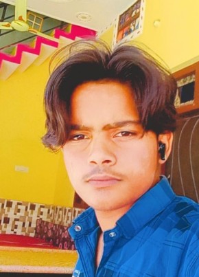 Aarish Ali, 18, India, Delhi