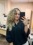 Li, 42, Moscow