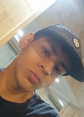 Cristian из Bucaramanga 21 год