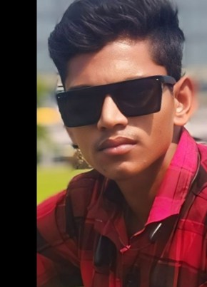 Akash Akash, 19, India, Calcutta