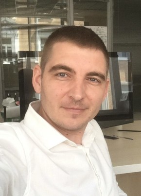 Михаил из Москвы 42 года