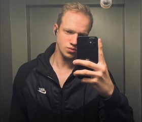 Rostik, 25, Moscow