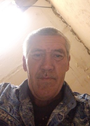 Михаил из Оренбурга 49 лет
