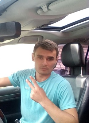 Александр, 30, Россия, Трудовое