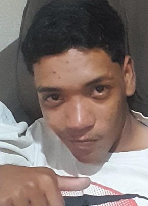 Luiz Miguel из Pontes e Lacerda 20 лет
